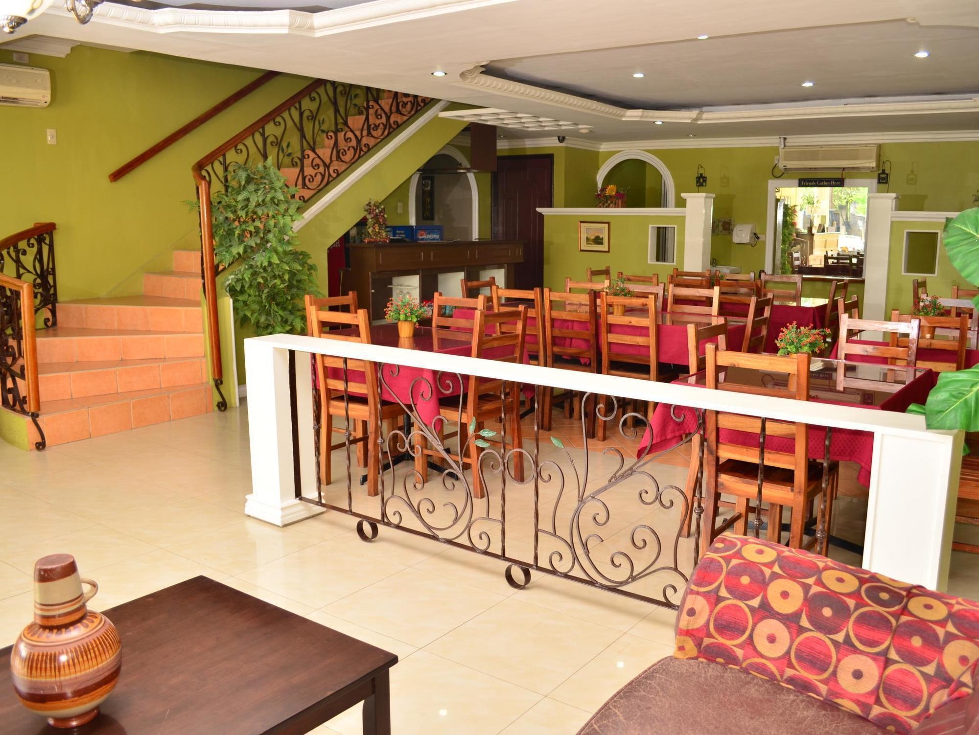 El Portal Inn Tagbilaran Dış mekan fotoğraf